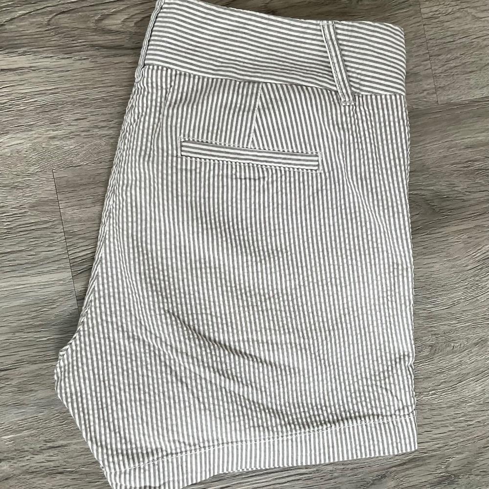 J Crew Gray Pinstripe Shorts, size 2